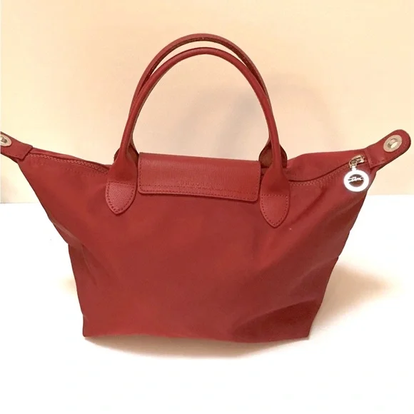 Authentic Longchamp Le Pliage Neo Crossbody Bag - Medium - Picture 3 of 13